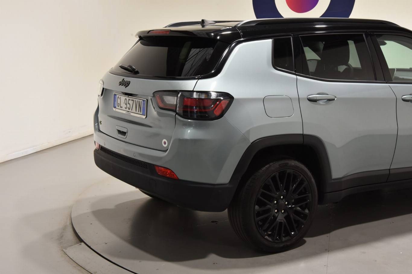 JEEP Compass 23