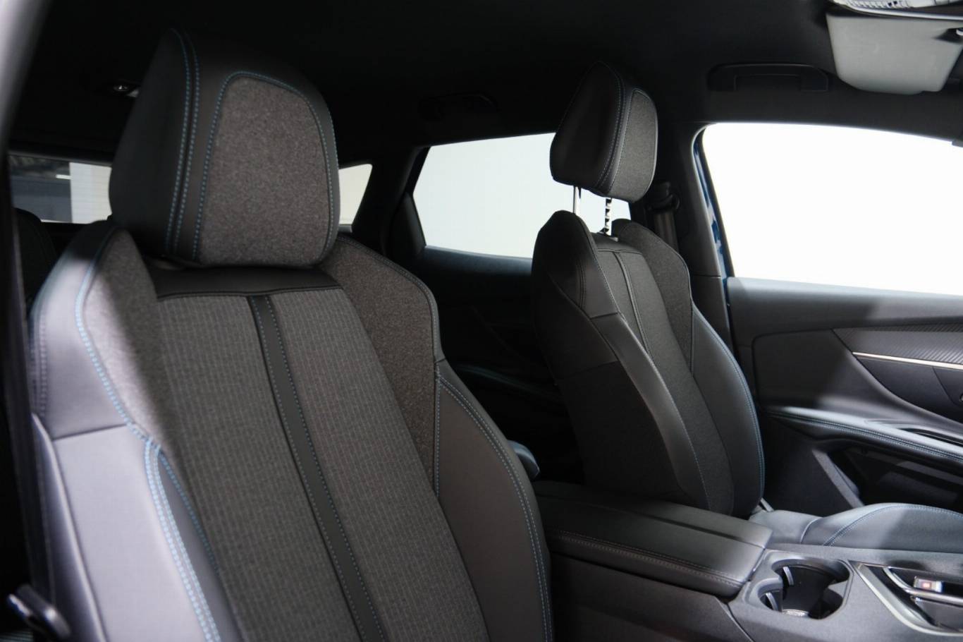 PEUGEOT 3008 55