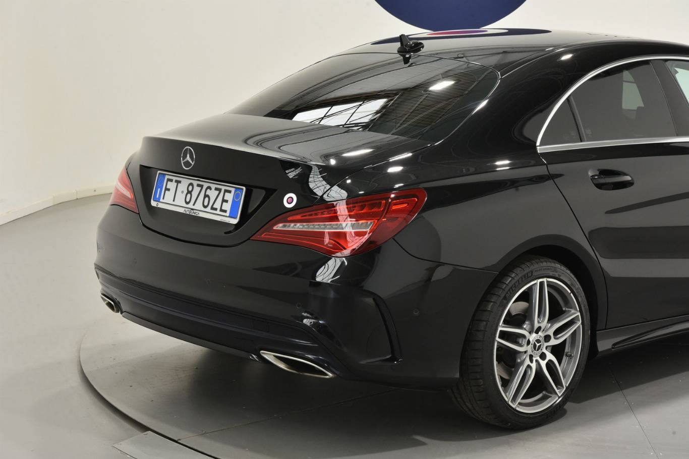 MERCEDES-BENZ CLA 180 18