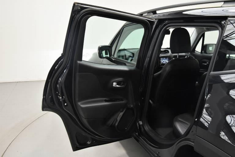 JEEP Renegade 36
