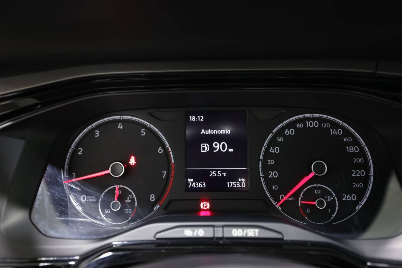 VOLKSWAGEN Polo 20