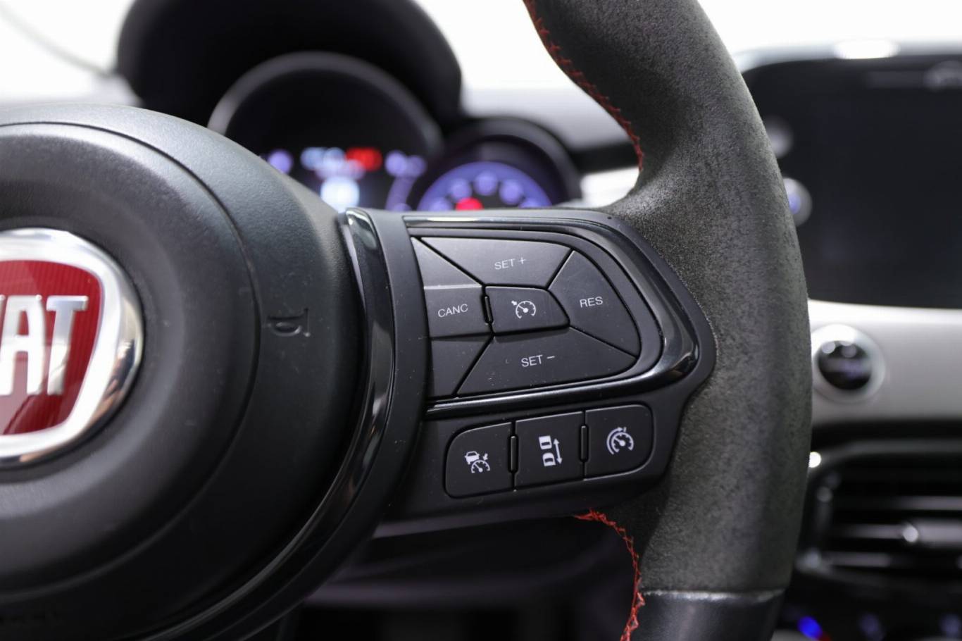FIAT 500X 23