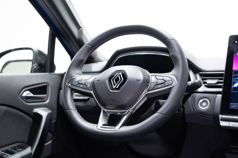 RENAULT Captur 43