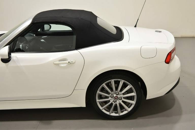 FIAT 124 Spider 42