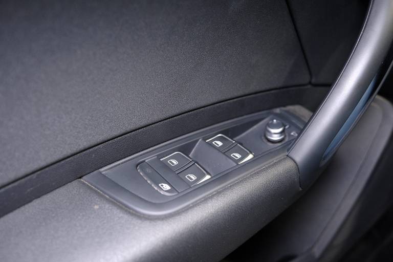 AUDI A1 33