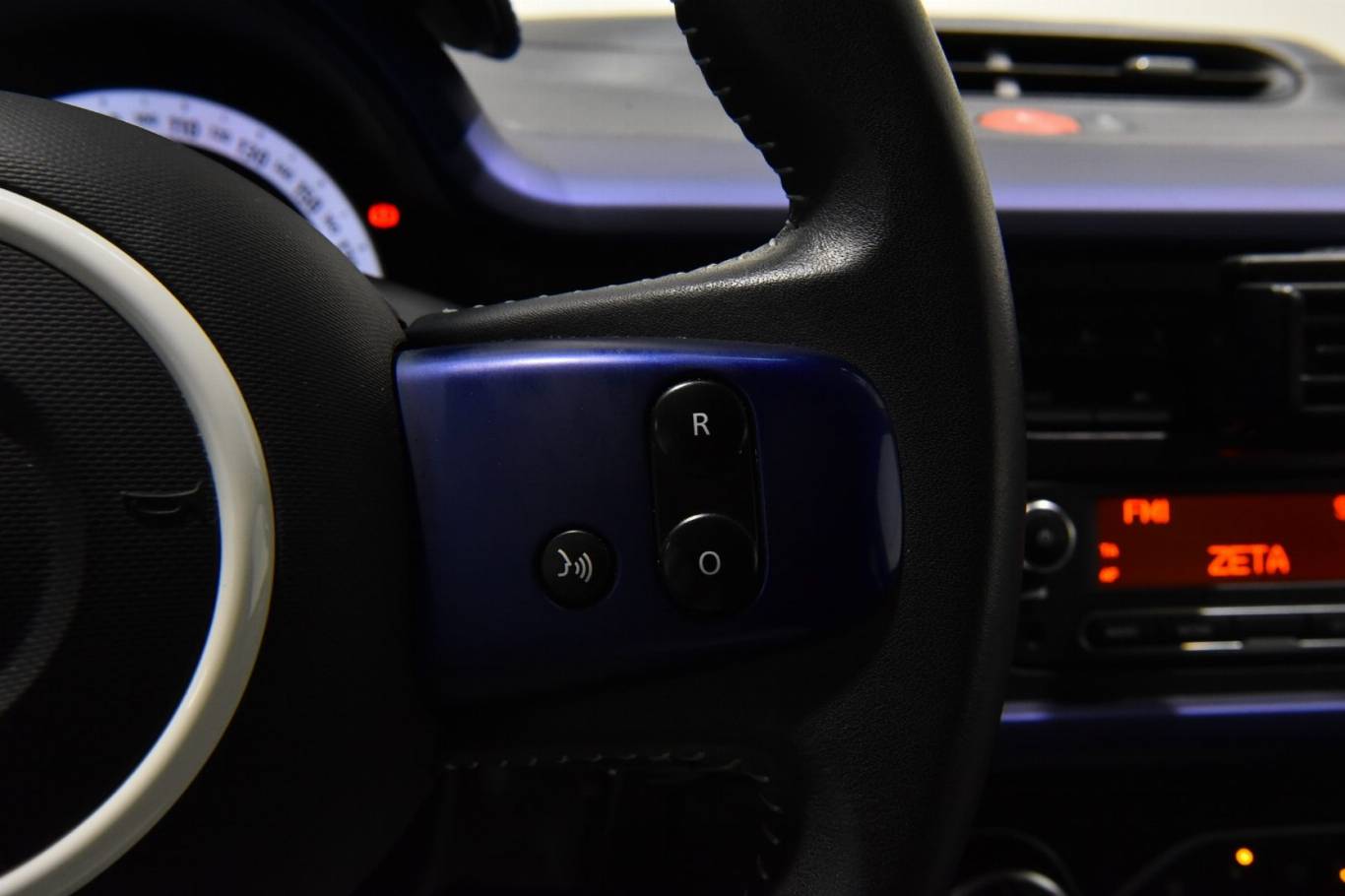 RENAULT Twingo 8