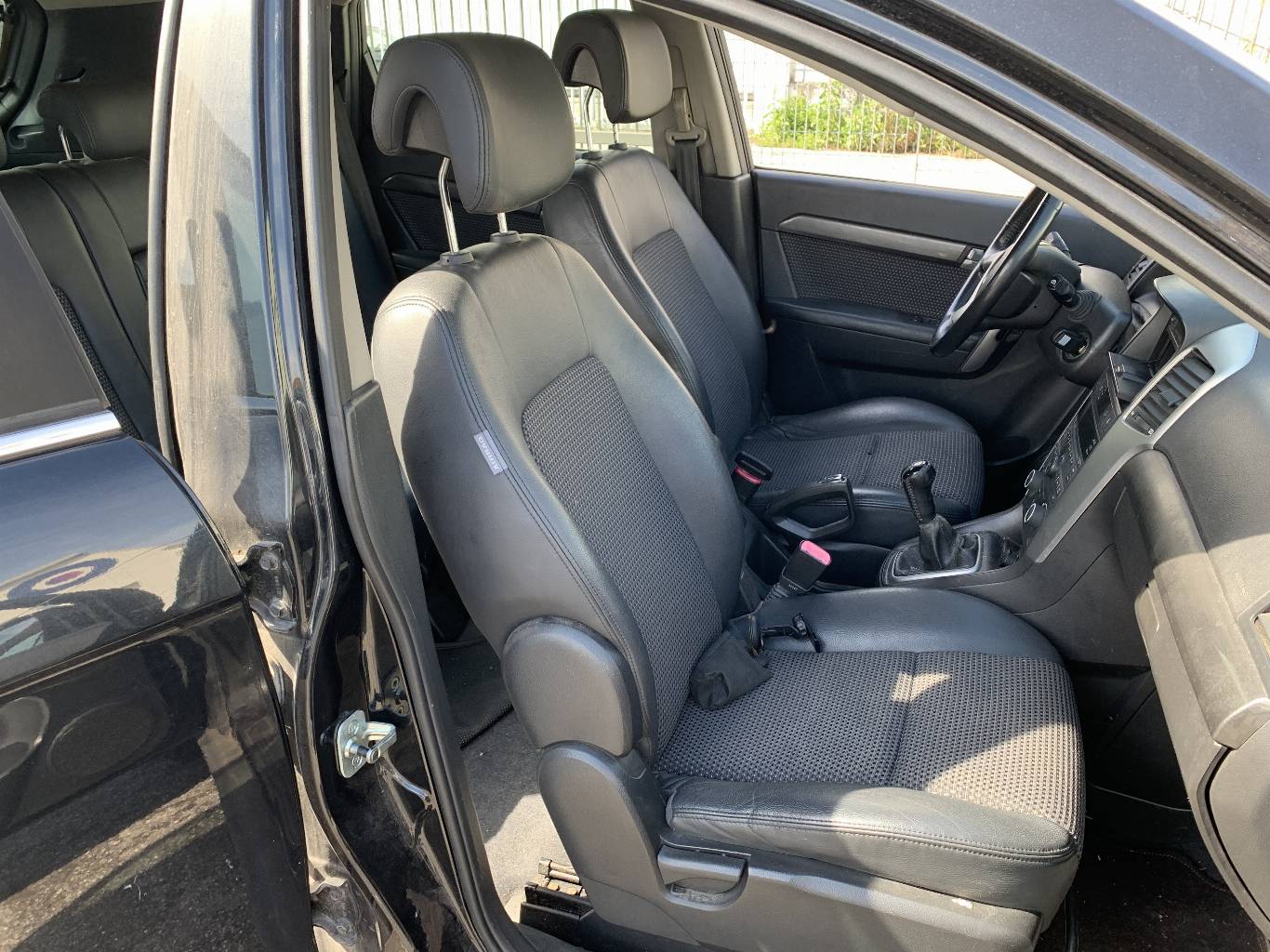 CHEVROLET Captiva 15