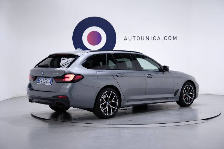 BMW 530 16