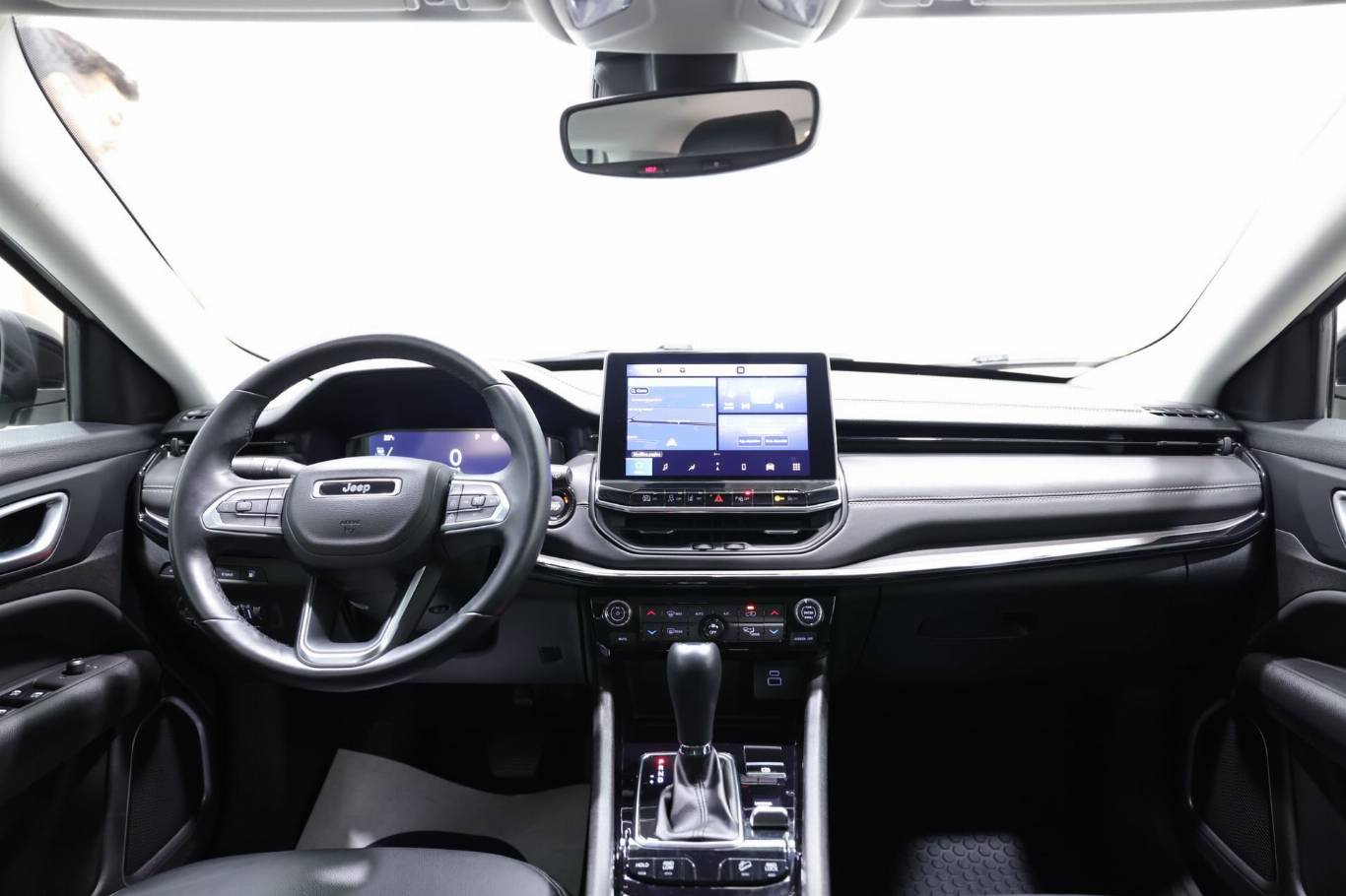 JEEP Compass 37