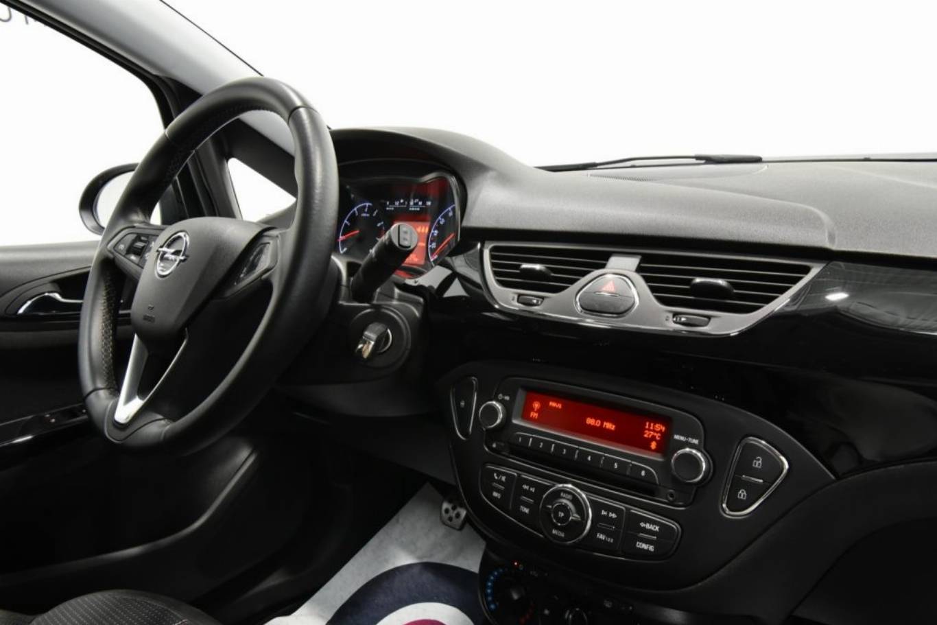 OPEL Corsa 27
