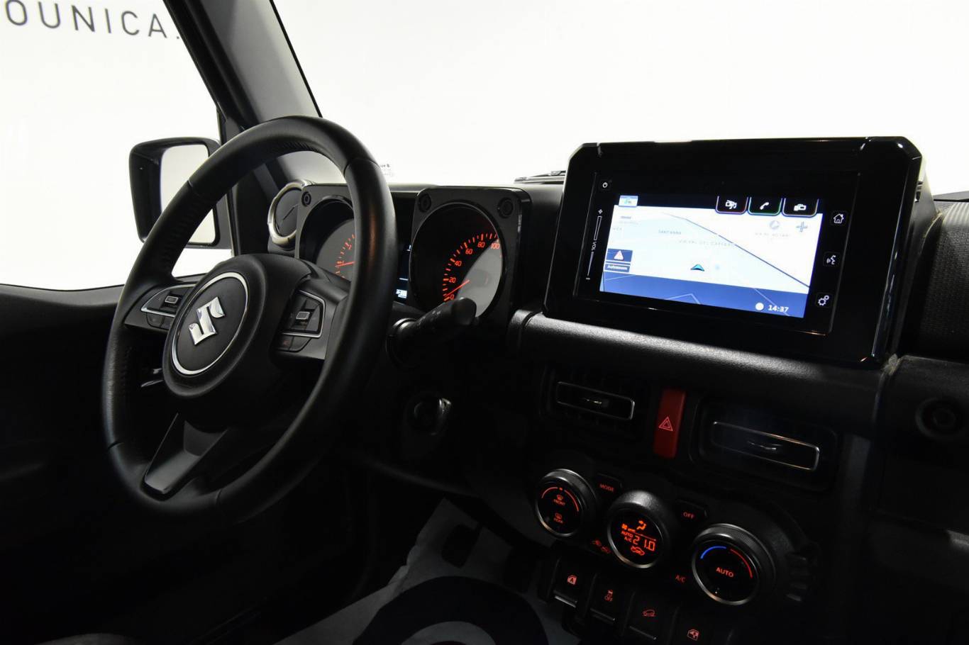 SUZUKI Jimny 39