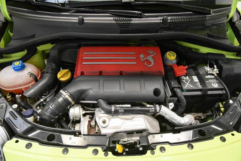 ABARTH 595 Competizione 14