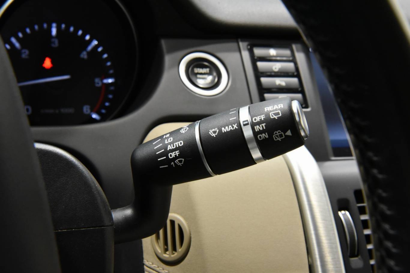 LAND ROVER Discovery Sport 27