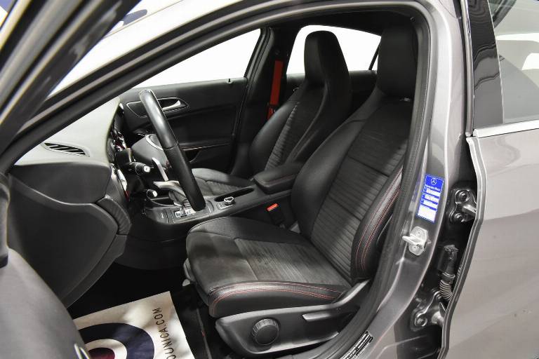 MERCEDES-BENZ A 45 AMG 4