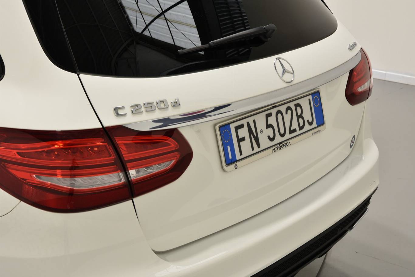 MERCEDES-BENZ C 250 52