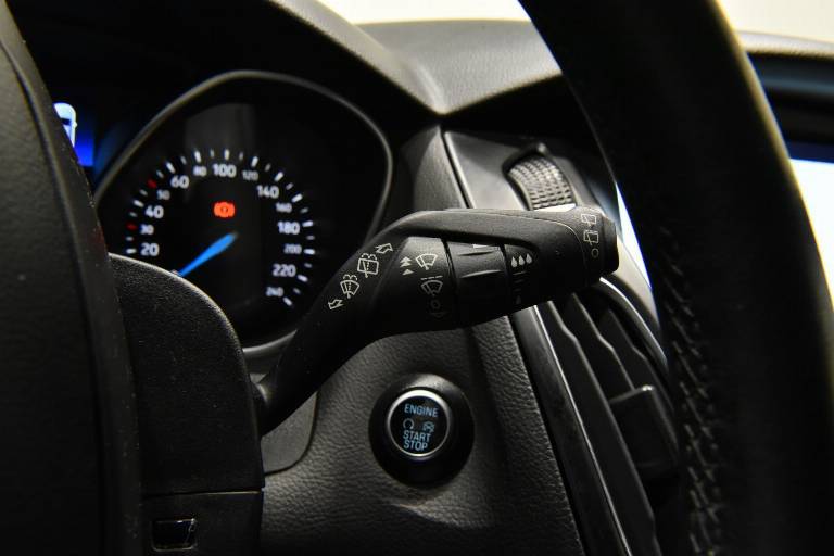 FORD Focus 27