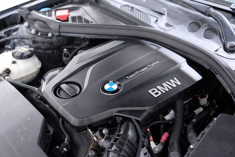 BMW 118 65