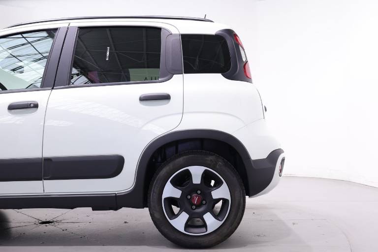 FIAT Panda Cross 32