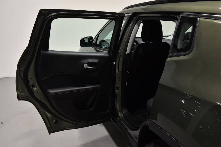 JEEP Compass 47