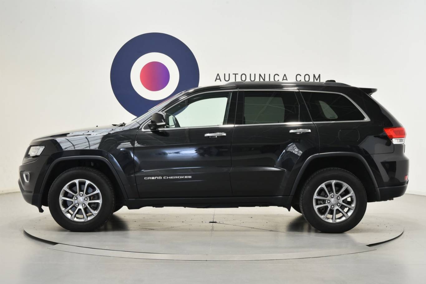 JEEP Grand Cherokee 32