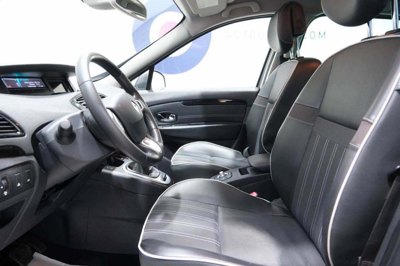 RENAULT Scenic 21