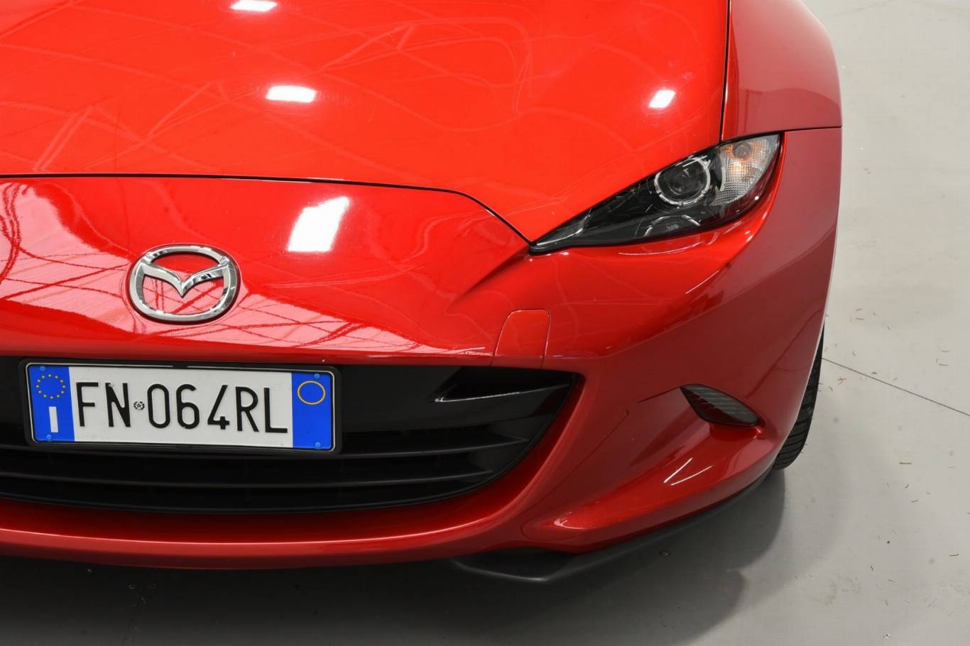 MAZDA MX-5 15