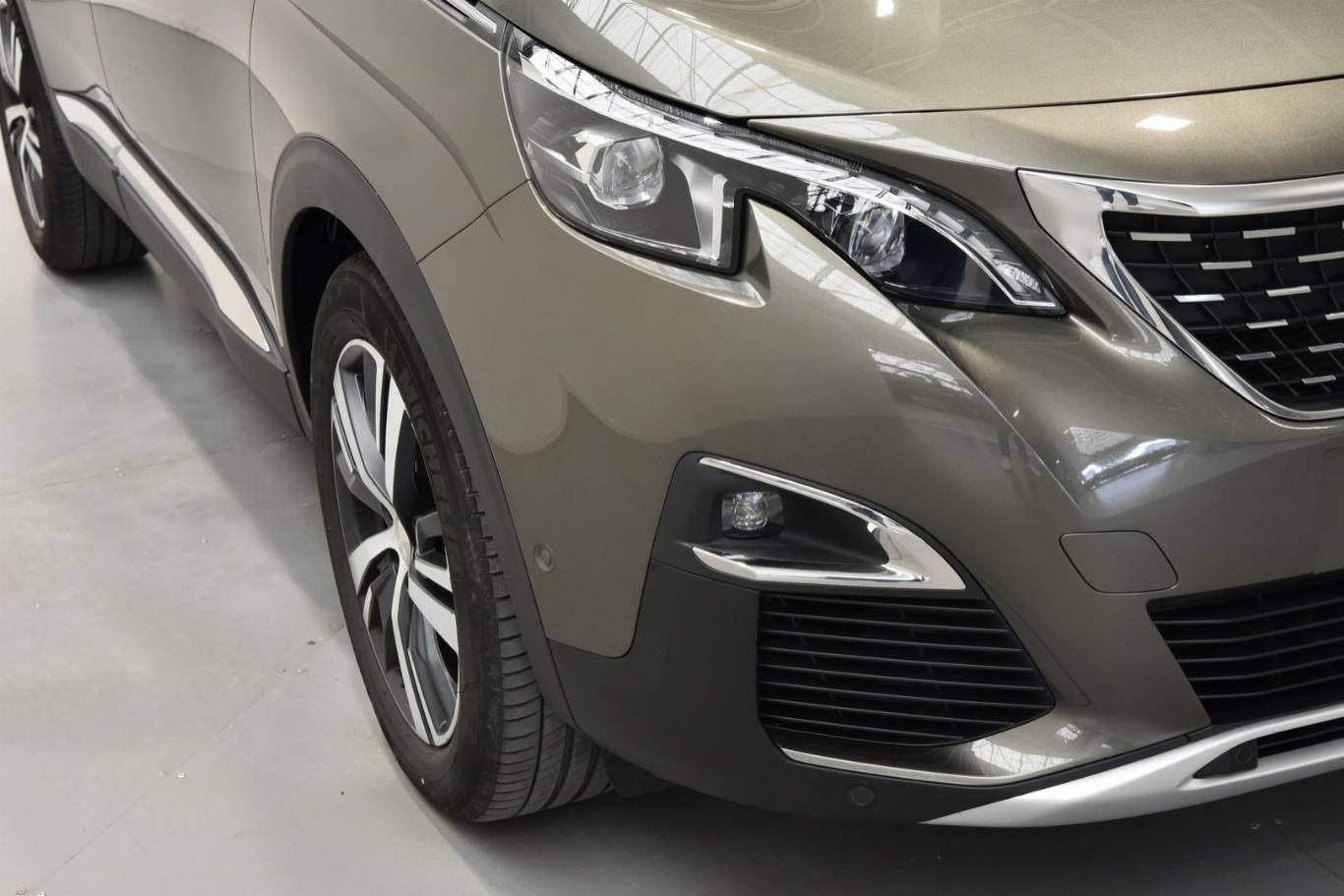 PEUGEOT 3008 60