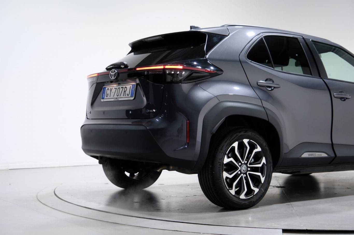 TOYOTA Yaris Cross 54