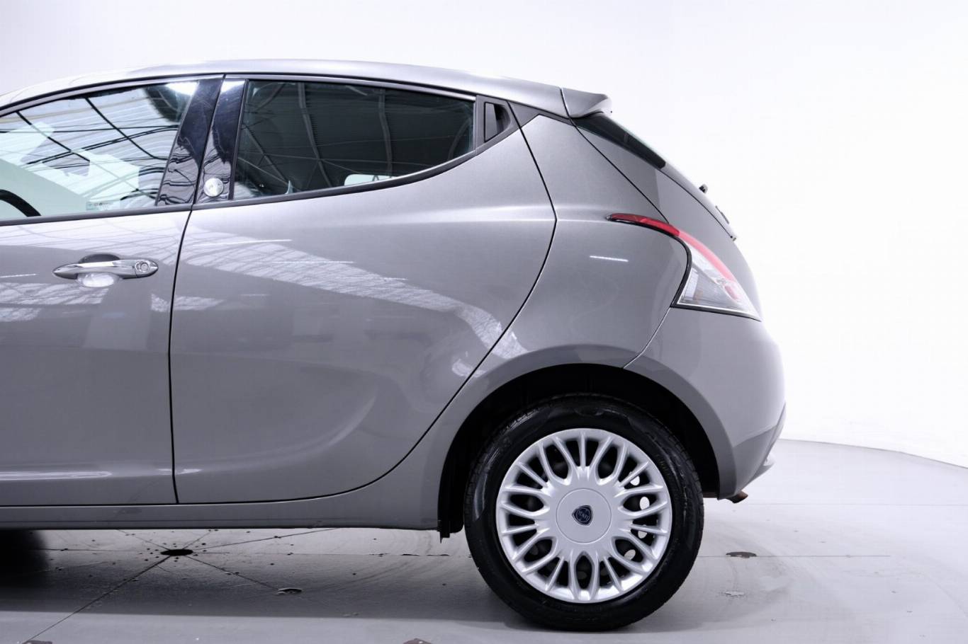 LANCIA Ypsilon 37