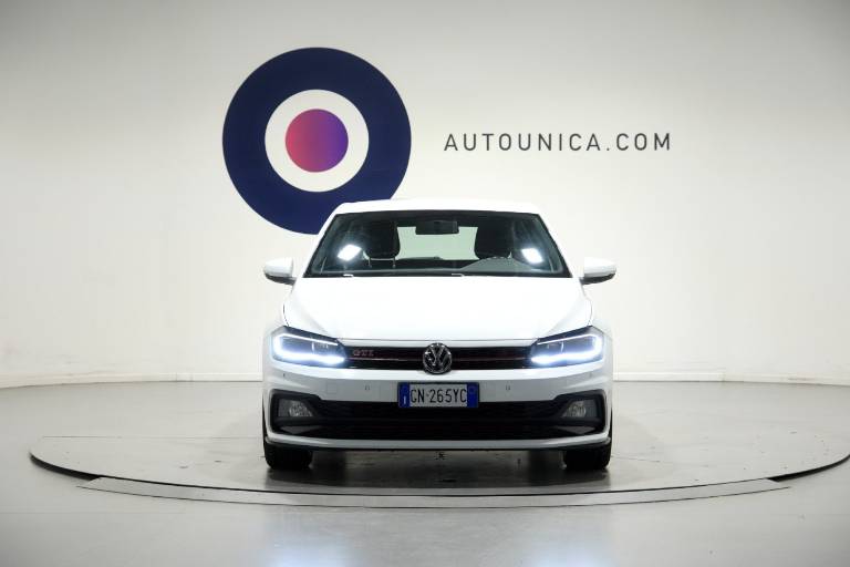 VOLKSWAGEN Polo GTI 2