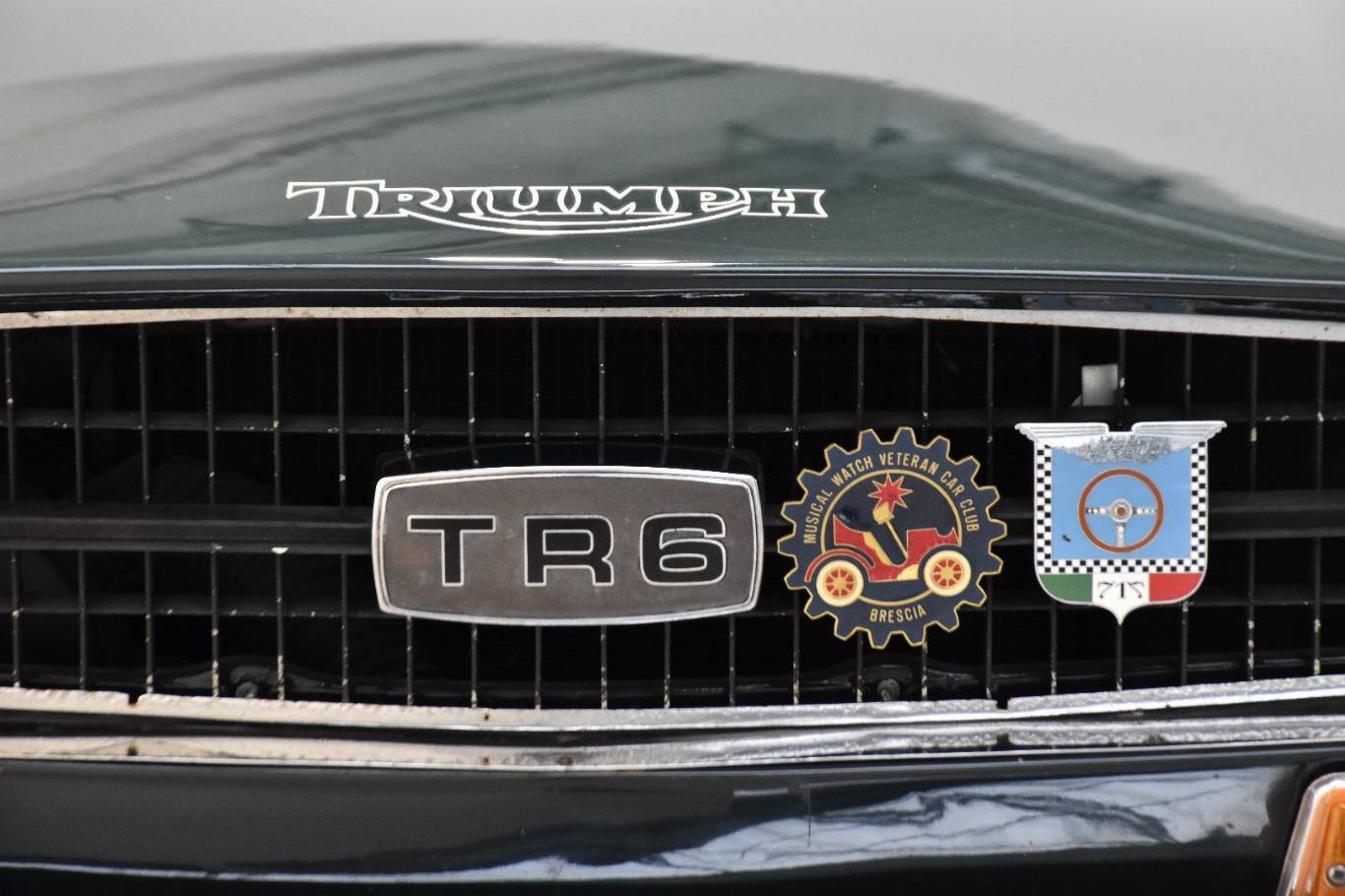 TRIUMPH TR6 56