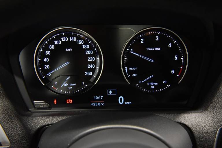 BMW 116 27