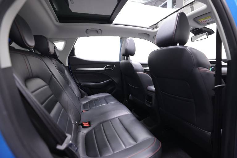 MG ZS 60