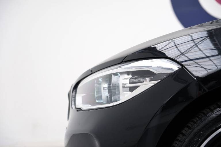 BMW 118 13