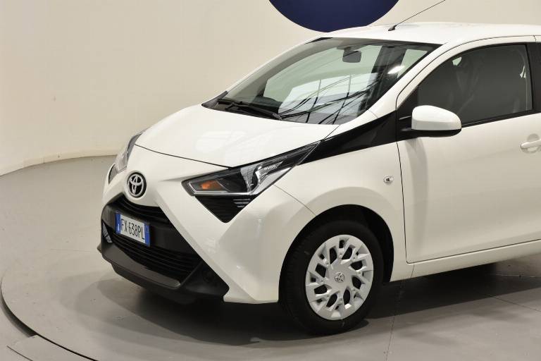 TOYOTA Aygo 33