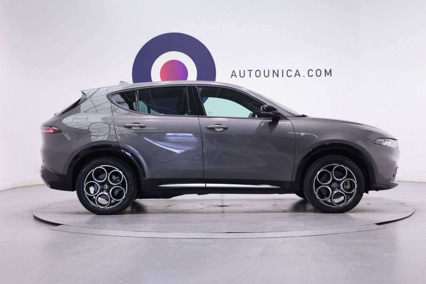 ALFA ROMEO Tonale 4