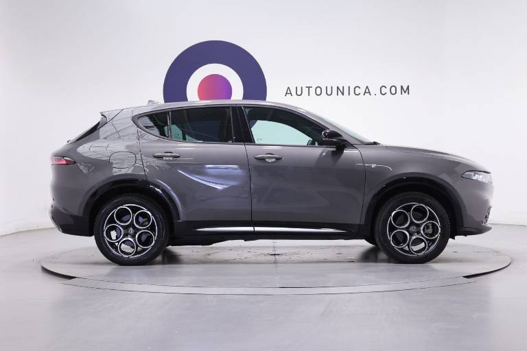 ALFA ROMEO Tonale 4
