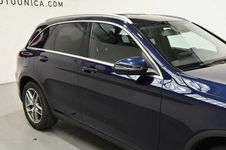 MERCEDES-BENZ GLC 220 58