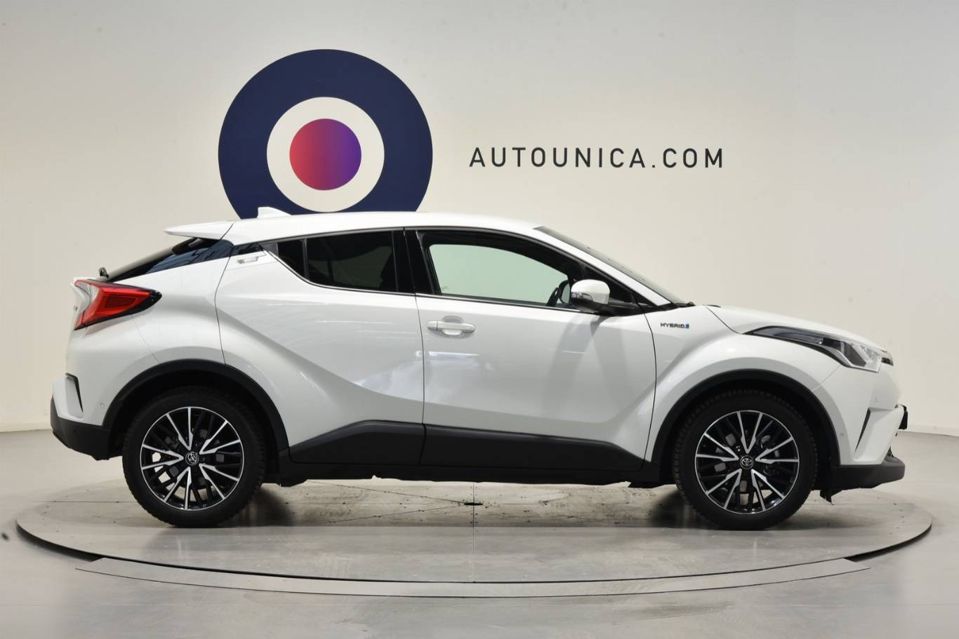 TOYOTA C-HR 31