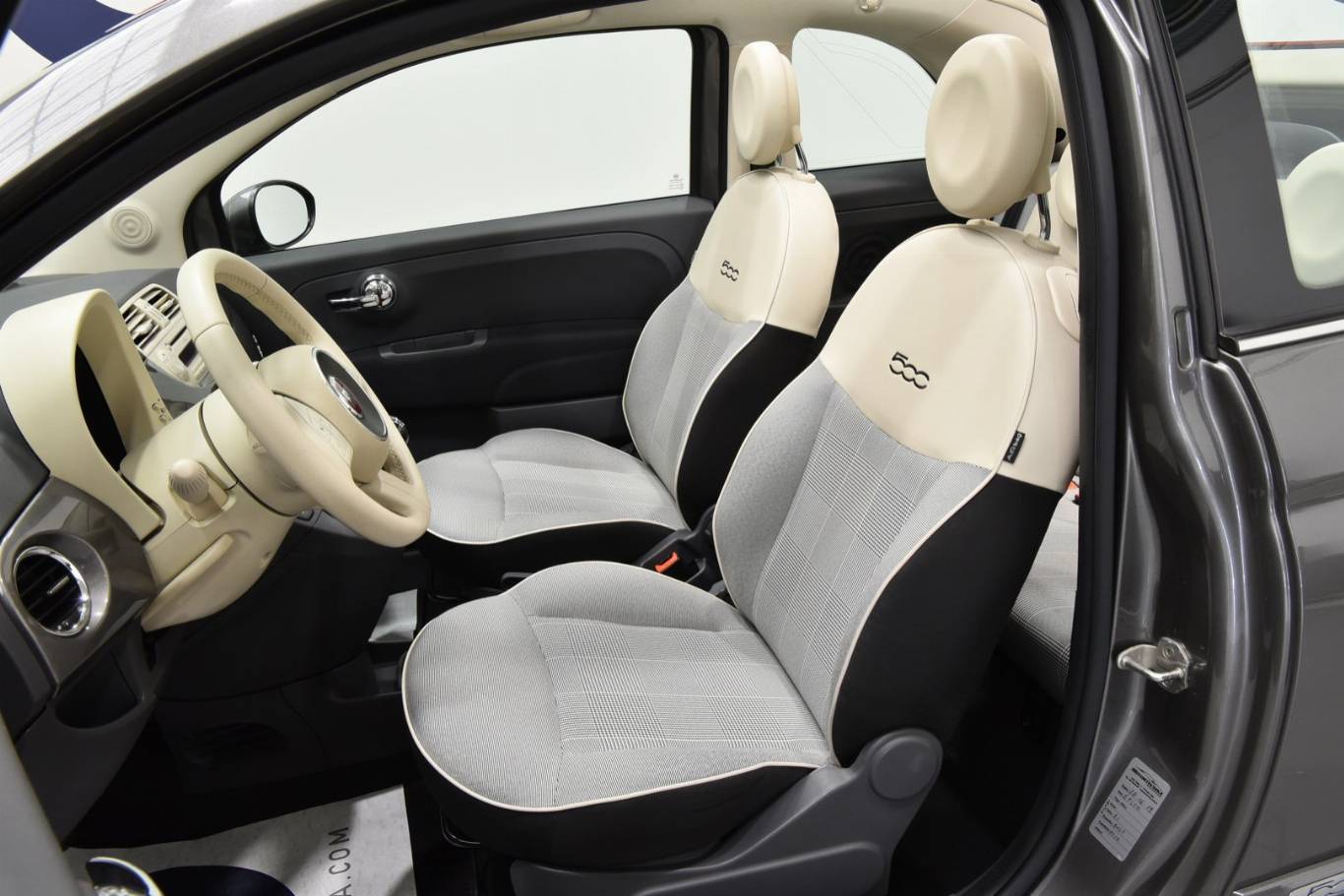 FIAT 500C 4