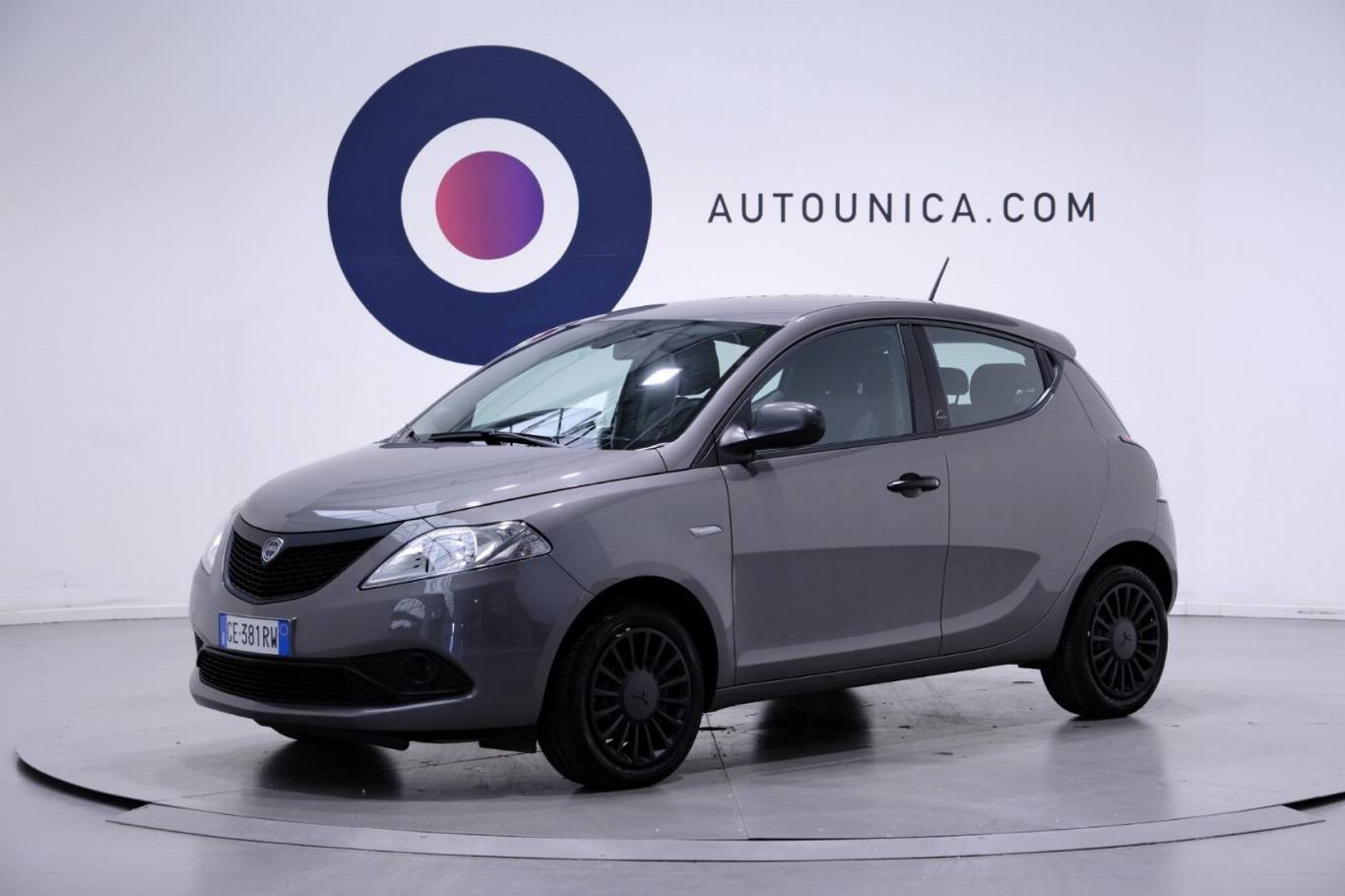 LANCIA Ypsilon 1