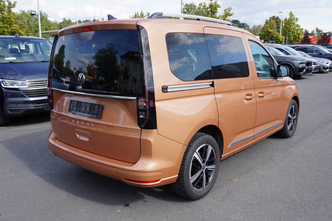 VOLKSWAGEN Caddy 2