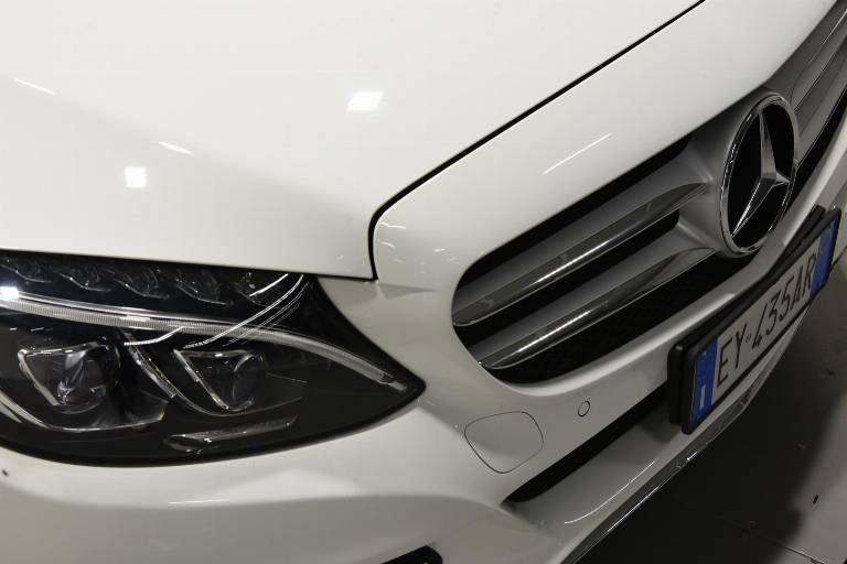 MERCEDES-BENZ C 220 67