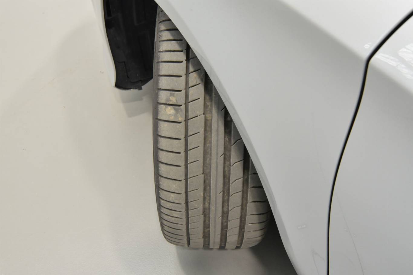 MERCEDES-BENZ CLA 200 13