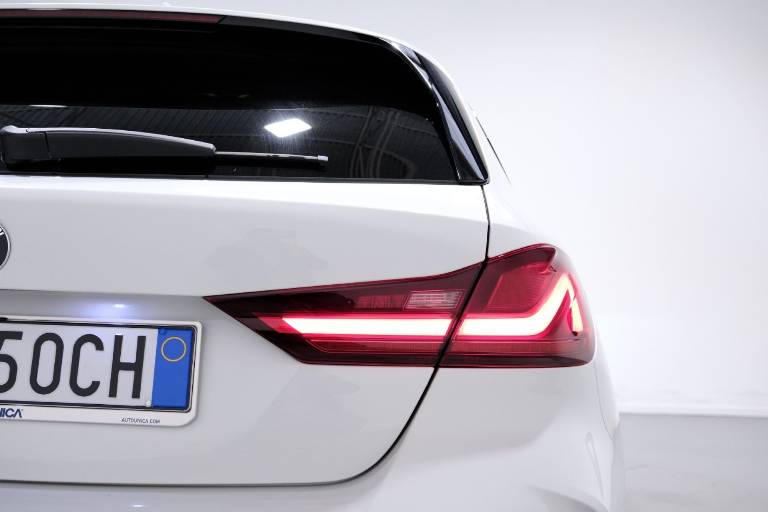 BMW 120 44