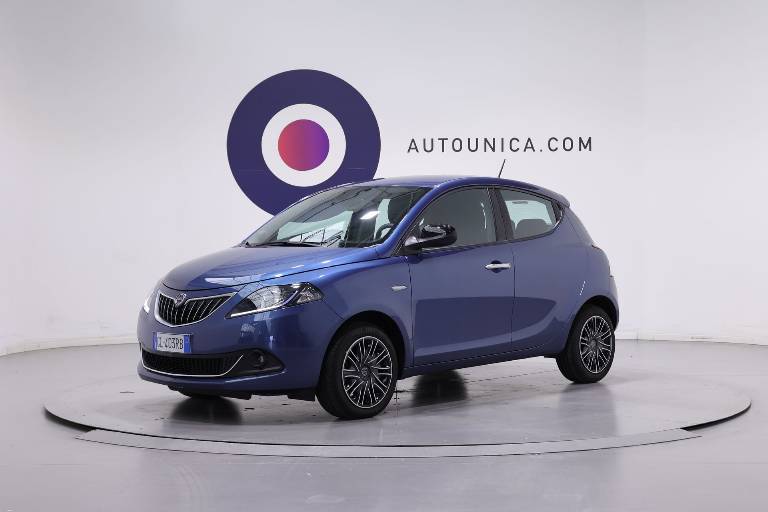 LANCIA Ypsilon 1