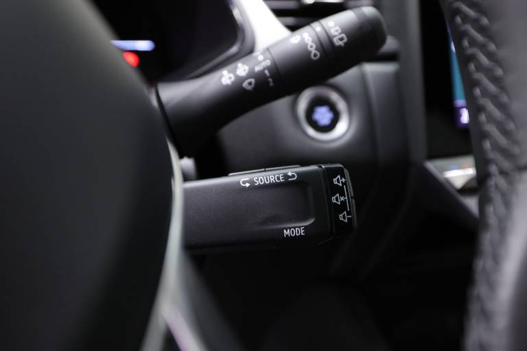 RENAULT Captur 24