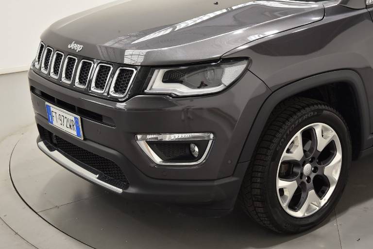 JEEP Compass 37