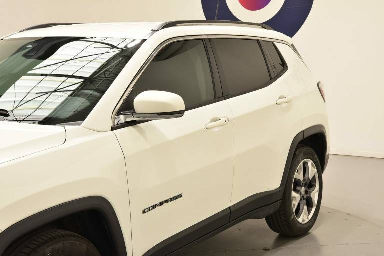 JEEP Compass 41