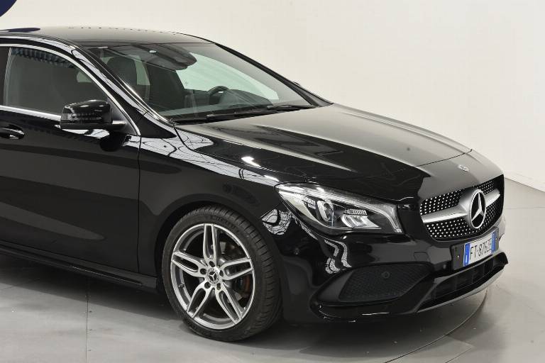 MERCEDES-BENZ CLA 180 34